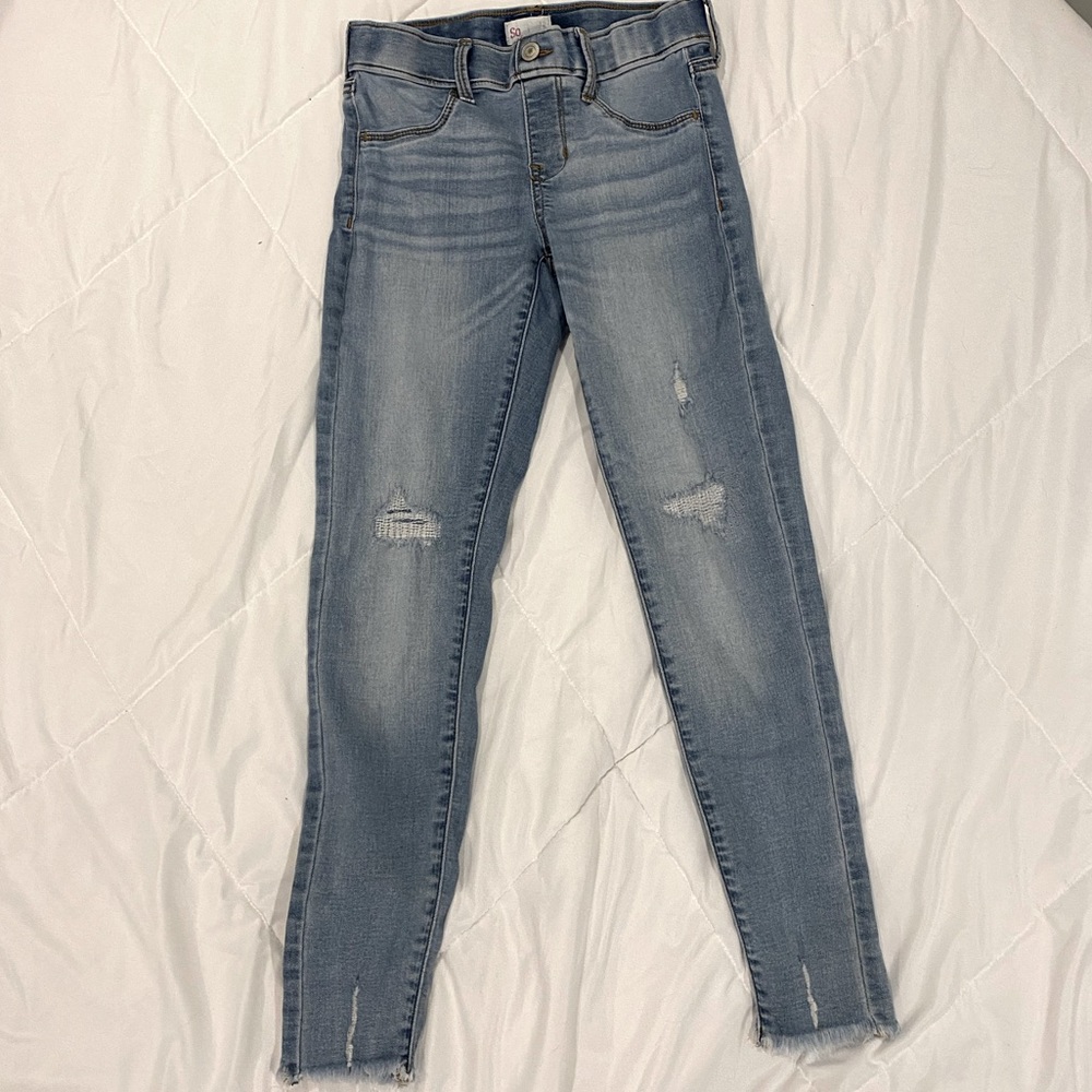 light wash girls patches ripped jeans, gently used